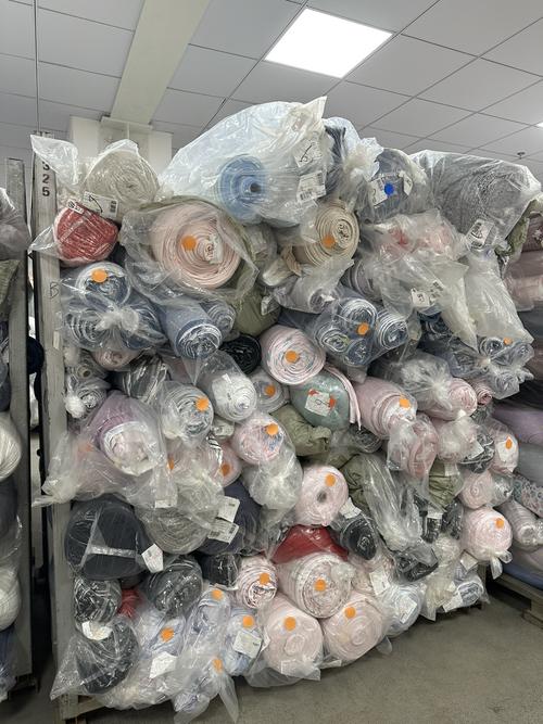 外贸面料工厂家居服样品面料处理